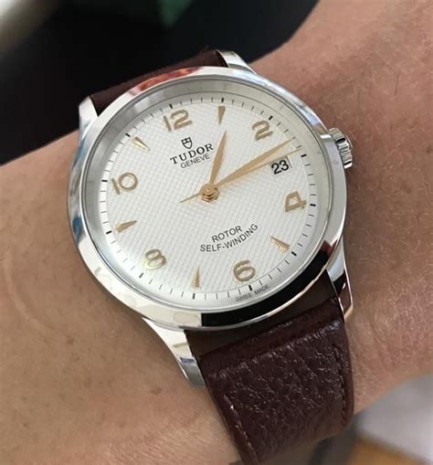 tudor 1926 vs longines conquest
